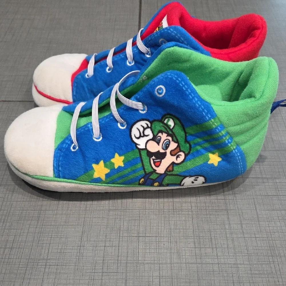 Super Msrio Nintendo Kids Slippers 2/3
